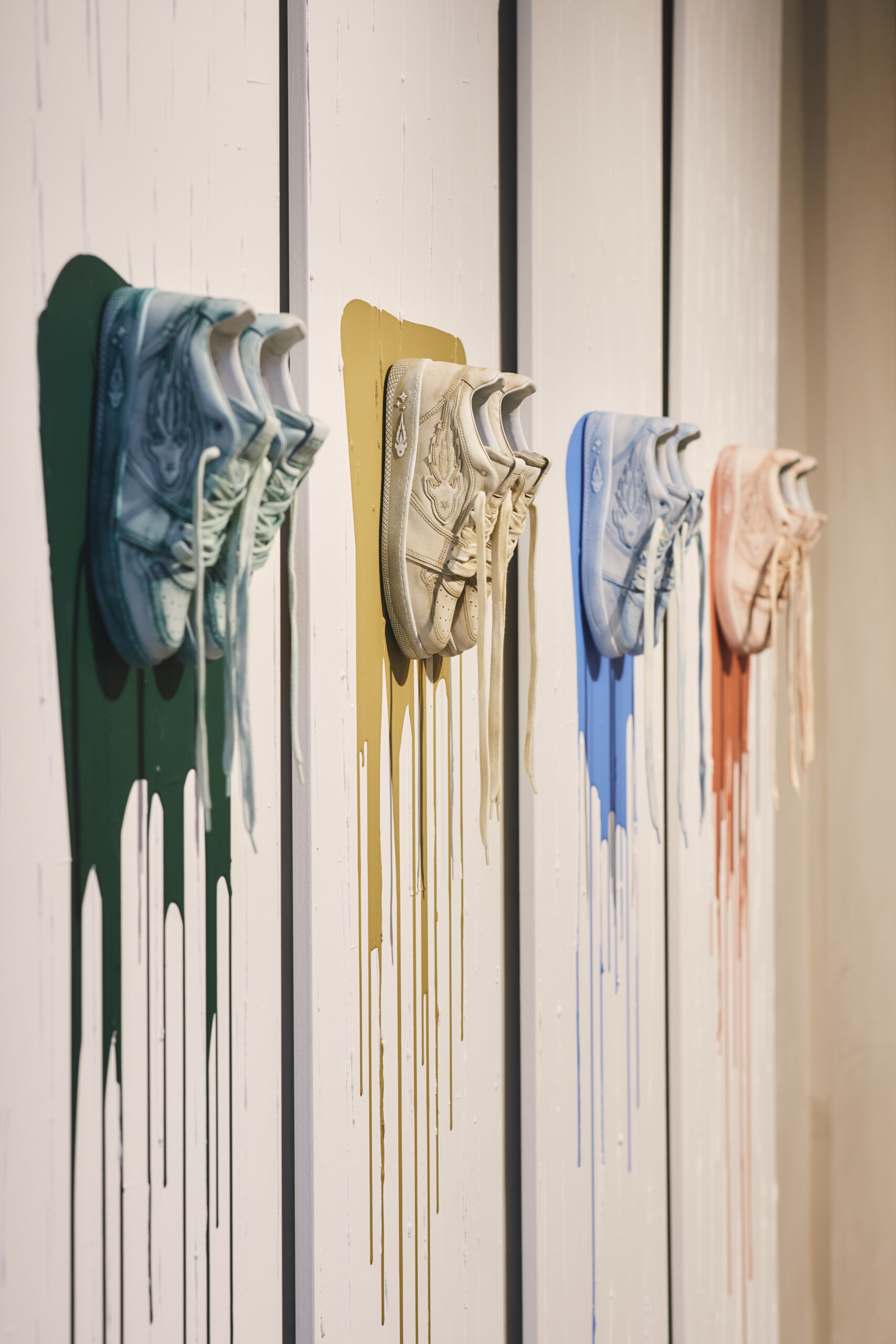 ENTJPN_16.09_shoes art
