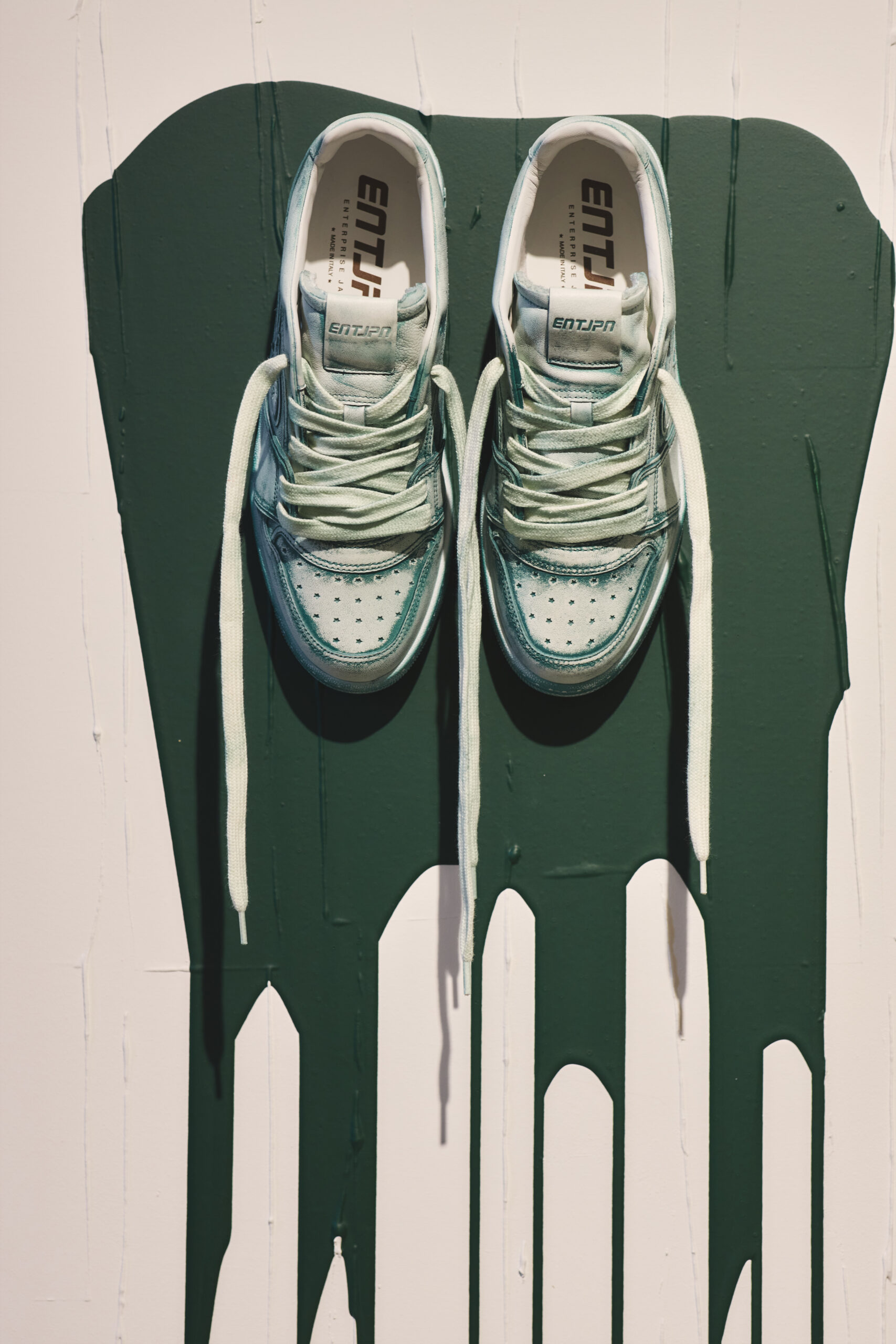 ENTJPN_16.09_shoes art_1